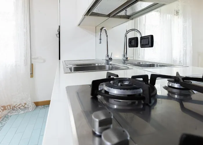 Cesare, By Short Holidays בולוניה