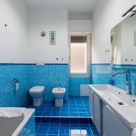 Cesare, By Short Holidays Apartment